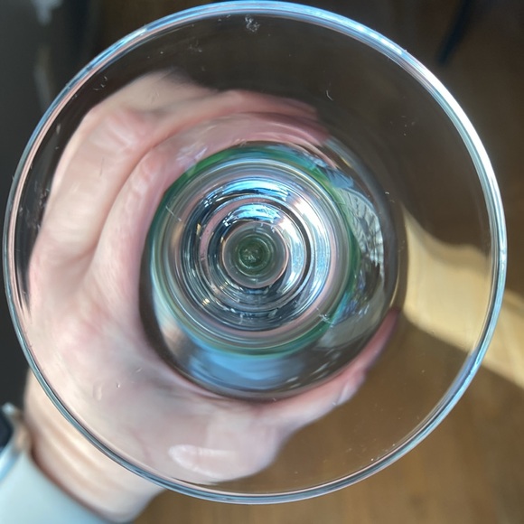 Murano Glass Grape Wine Glass Pair w/ Figural Grape Cluster in Bowl - Picture 6 of 8